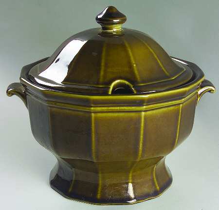 Heritage Green Tureen & Lid