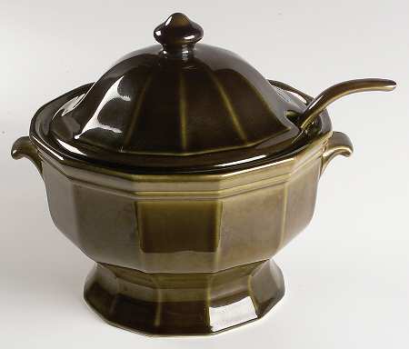 Heritage Green Tureen & Lid W/Ladle