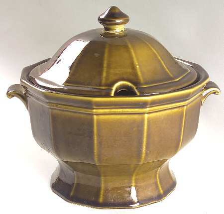 Heritage Green Tureen & Lid