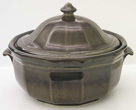 Heritage Green 3 Quart Round Covered Casserole