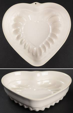 Heritage White Jello Mold