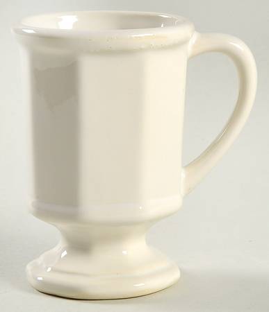 Heritage White Pedestal Mug