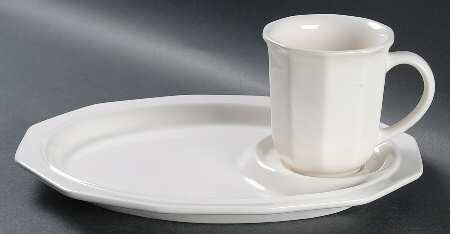 Heritage White Snack Plate & Mug Set
