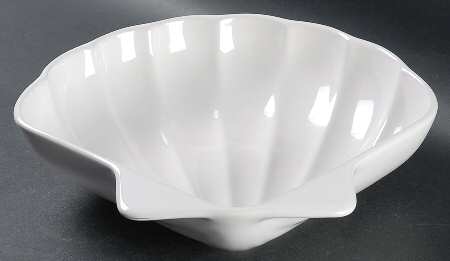 Heritage White Shell Shaped Dish by Pfaltzgraff