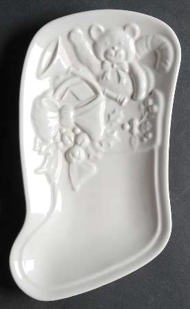 Heritage White Embossed Stocking Plate