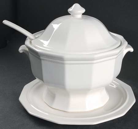 Heritage White Tureen & Lid W/Ladle & Underplate