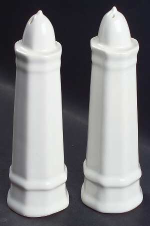 Heritage White Oversized Salt & Pepper Set
