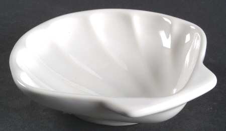 Heritage White Shell Shaped Dish by Pfaltzgraff