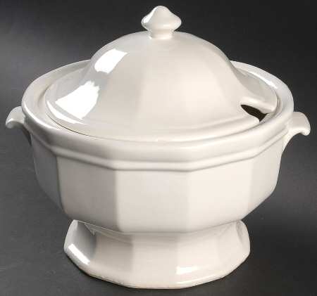 Heritage White Tureen & Lid