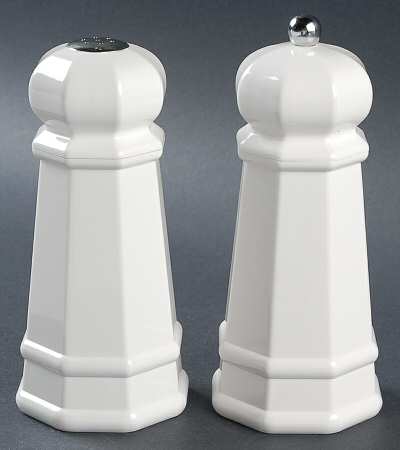 Heritage White Plastic Salt & Pepper Mill Set