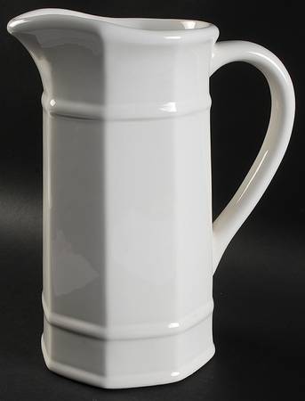 Heritage White 68 Oz Pitcher