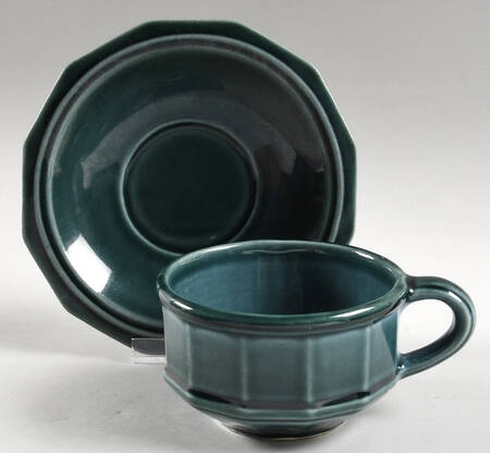 Heritage Williamsburg Blue Green Flat Cup & Saucer Set
