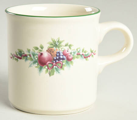 Holly Joy Flat Cup