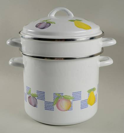 Hopscotch (Fruit) 8 Qt Metal Stew Pot & Lid with Enameled Steamer