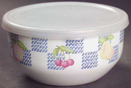Hopscotch (Fruit) 5 3/4" Metal Bowl & Plastic Lid