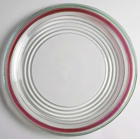 Juniper 14" Round Glassware Platter