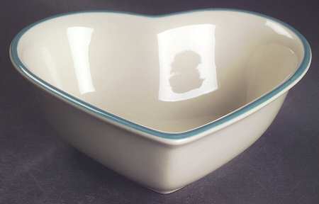 Juniper 6" Heart Shaped Bowl