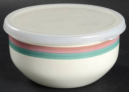 Juniper Bowl-Metal 5 3/4" with Plastic Lid