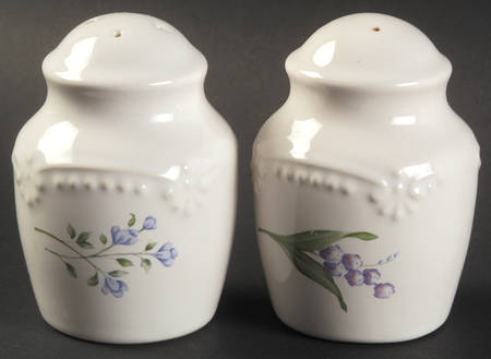 Laralynn Salt & Pepper Set