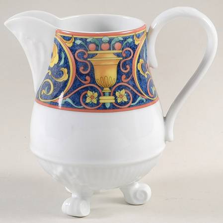 Mazarine Creamer