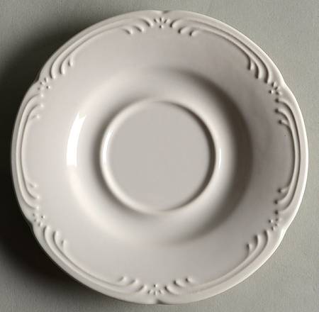 Meadow Lane Saucer