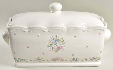 Meadow Lane Bread Box & Lid