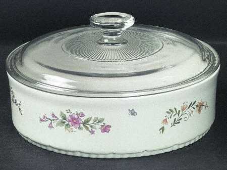 Meadow Lane 1.5 Quart Round Covered Baker by Pfaltzgraff