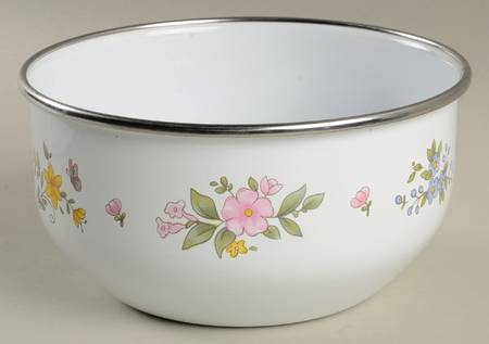 Meadow Lane 5 3/4" Metal Bowl