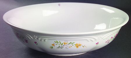 Meadow Lane 11" Large Salad Serving Bowl by Pfaltzgraff