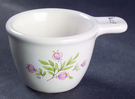 Meadow Lane 1/4 Cup Measuring Cup