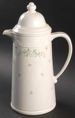 Meadow Lane Plastic Thermos/Carafe & Lid