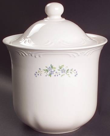 Meadow Lane Large Canister & Lid