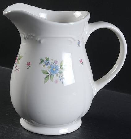 Meadow Lane 32 Oz Pitcher by Pfaltzgraff