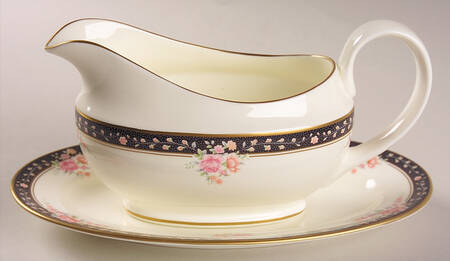 Midnight Bouquet Gravy Boat & Underplate
