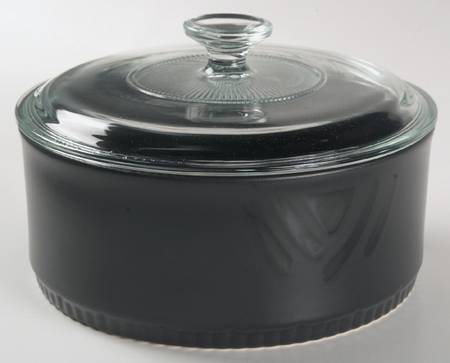 Midnight Sun 2.5 Quart Round Covered Baker