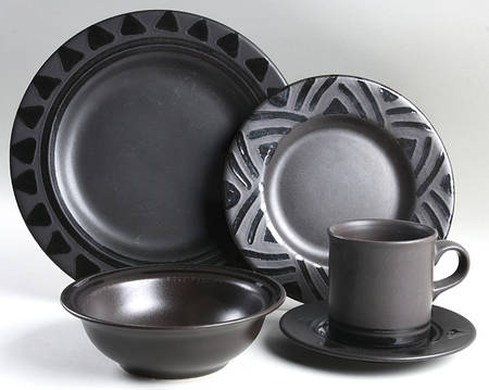 Midnight Sun 40  Piece Estate Set