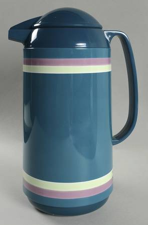 Mountain Shadow Plastic Thermos/Carafe & Lid by Pfaltzgraff