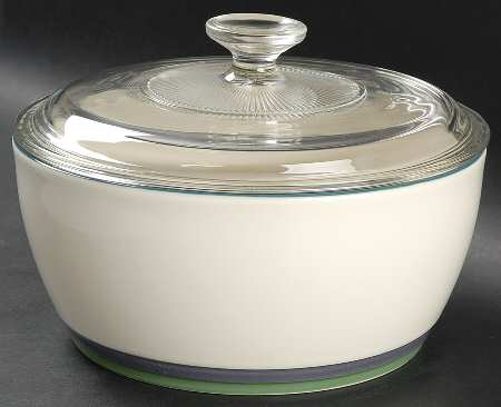Mountain Shadow 2.5 Quart Round Covered Baker