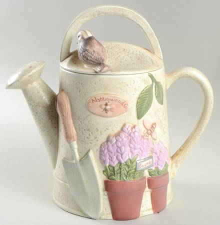 Naturewood Figural Cookie Jar & Lid