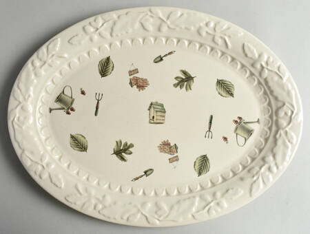 Naturewood 18" Oval Serving Platter by Pfaltzgraff