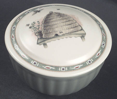 Naturewood Candle Votive & Lid by Pfaltzgraff
