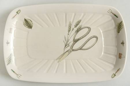 Naturewood 14" Sculptured Rectangular Platter by Pfaltzgraff