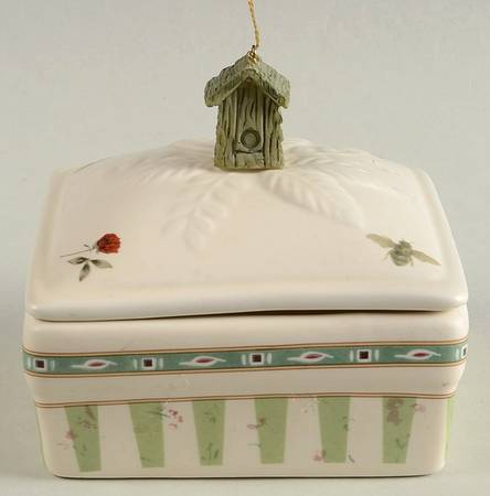 Naturewood Square Candy Box