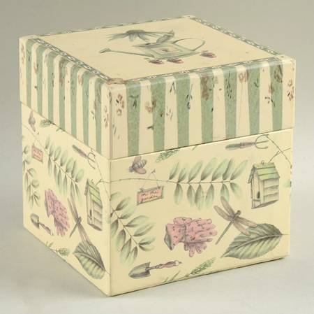 Naturewood Medium Paper Nesting Box