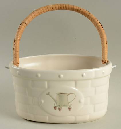Naturewood Medium Basket with Handle