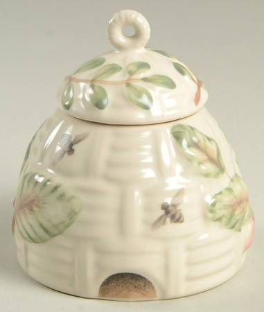 Naturewood Child's Sugar Bowl & Lid