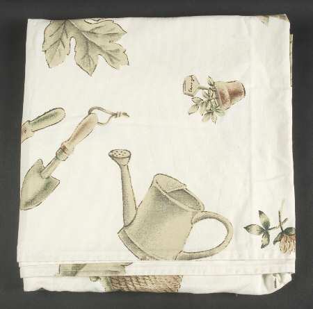 Naturewood Square Tablecloth