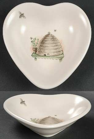 Naturewood Heart Shaped Dish