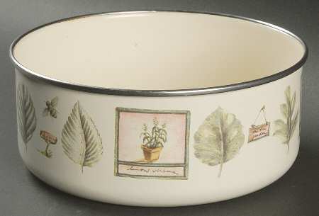 Naturewood 7 1/4" Metal Bowl