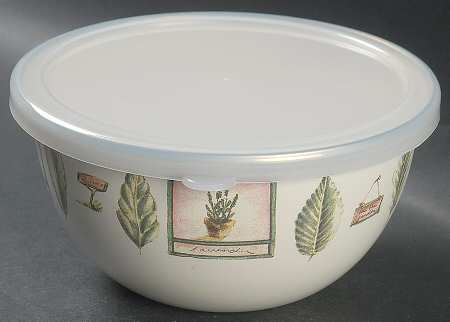 Naturewood 5" Metal Mixing Bowl & Plastic Lid
